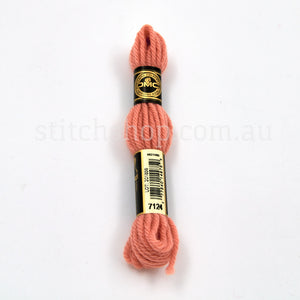 DMC Tapestry wool (Ecru - 7179) - 7124 (077540149759)