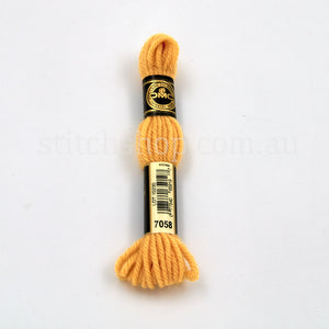 DMC Tapestry wool (Ecru - 7179) - 7058 (077540659197)