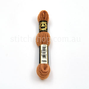 DMC Tapestry wool (Ecru - 7179) - 7059 (077540659210)