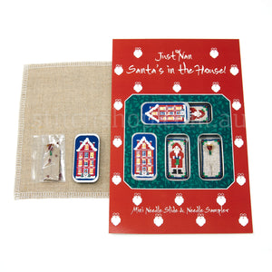 Santa's in the House Mini Slide & Pin (with Linen)