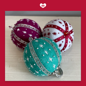 Christmas Bauble Limited Edition Kit by Caroselle