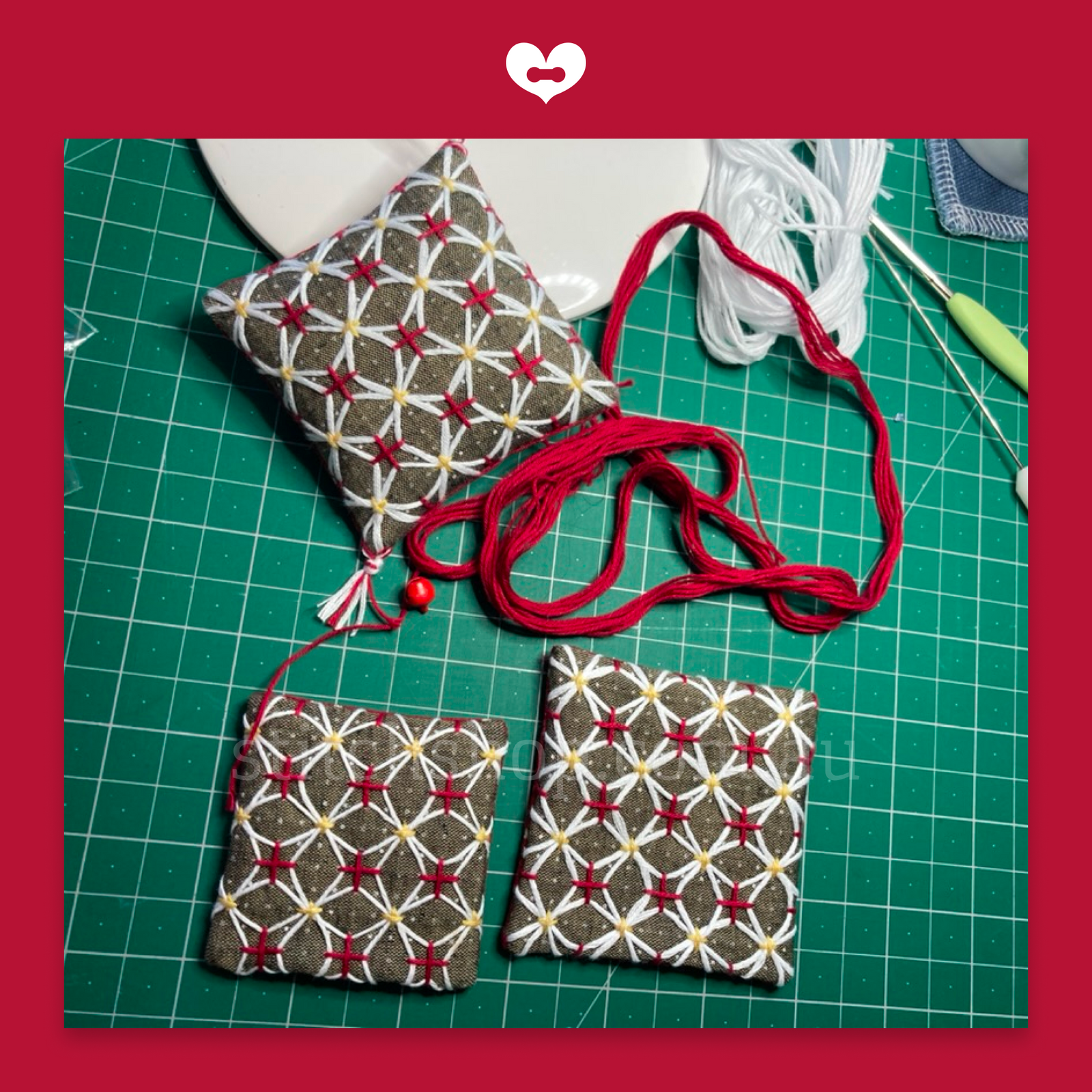 Hitomezashi Christmas Decoration Kit (3)