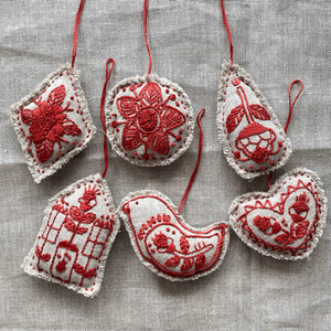 Christmas Ornament kit - set of 6