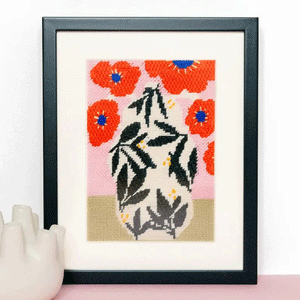 Poppy Pot Needlepoint Kit