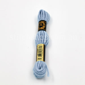 DMC Tapestry wool (Ecru - 7179) - 7031 (077540653775)