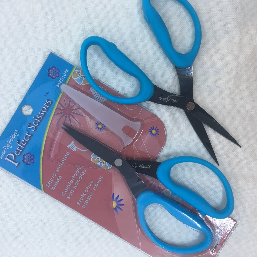 Karen Kay Buckley Perfect Scissors 6 inch (medium)