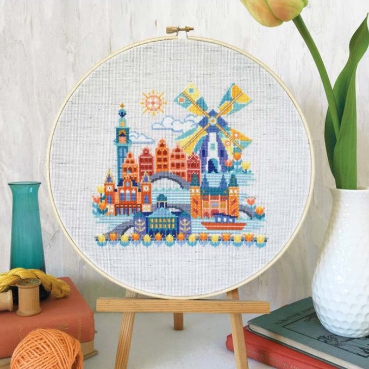 Pretty Little Amsterdam