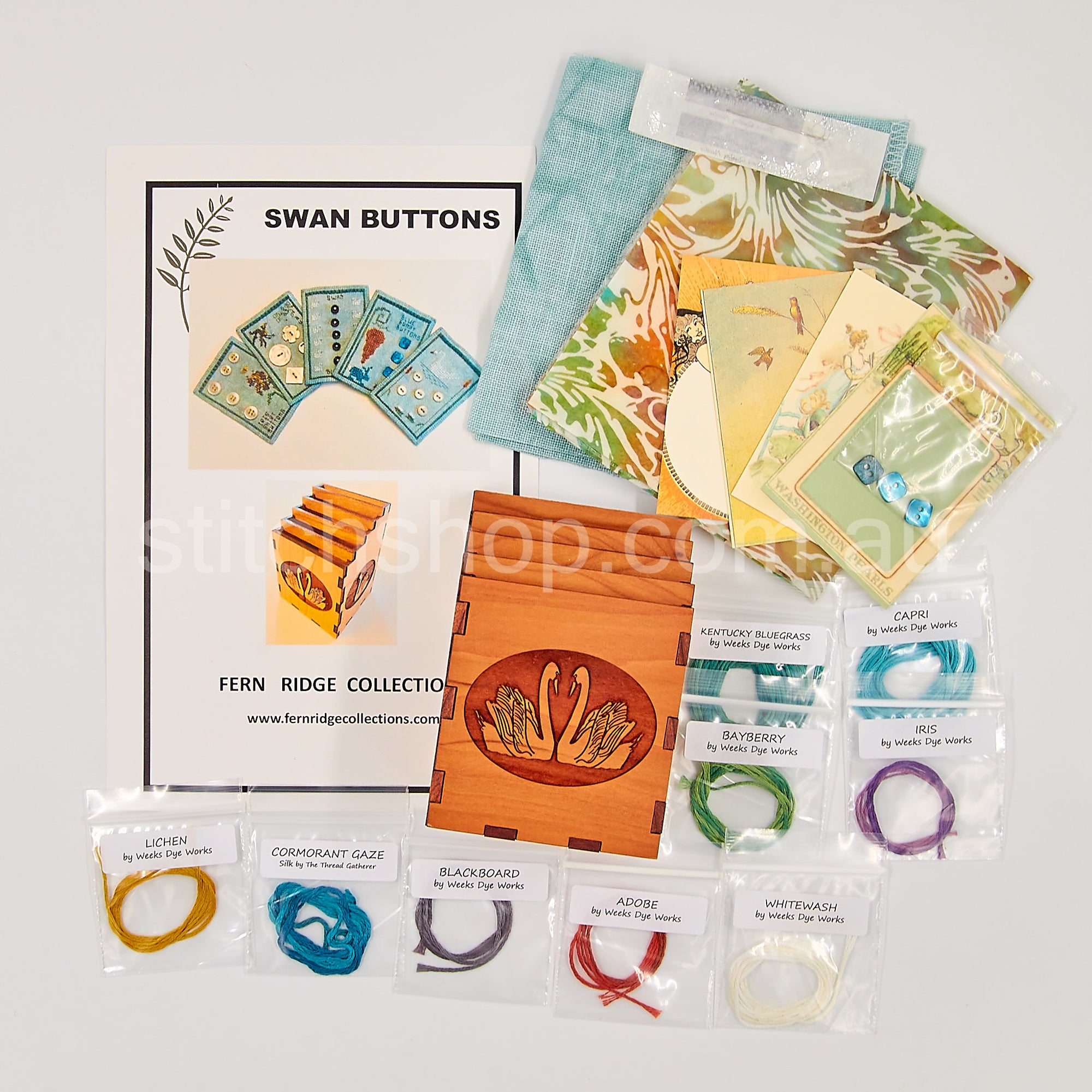 Swan Buttons Box KIT